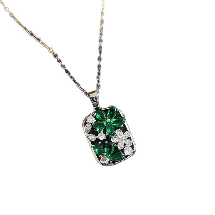 Wholesale Flower Luxury Elegant Clavicle Necklaces