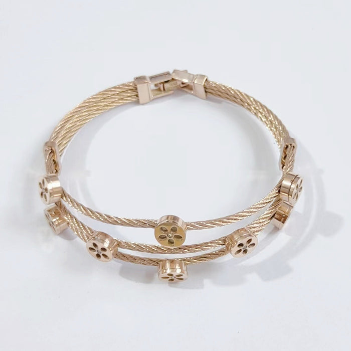 Wholesale Titanium steel color-preserving bracelet with diamond setting