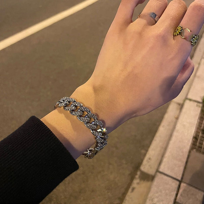 Wholesale Diamond-encrusted Cuban chain