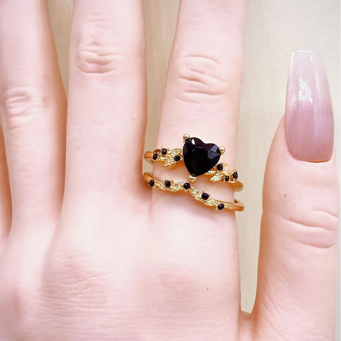 Wholesale Retro high-end heart-shaped fashion 2-piece women's ring set