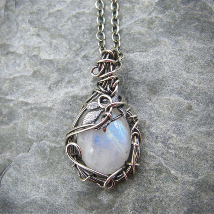 Wholesale Cross border leaf pendant necklace jewelry imitation moonstone necklace retro necklace
