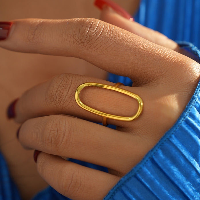 Wholesale Stainless steel jewelry with gold-plated hollow oval opening ring and simple handmade accessories wholesale