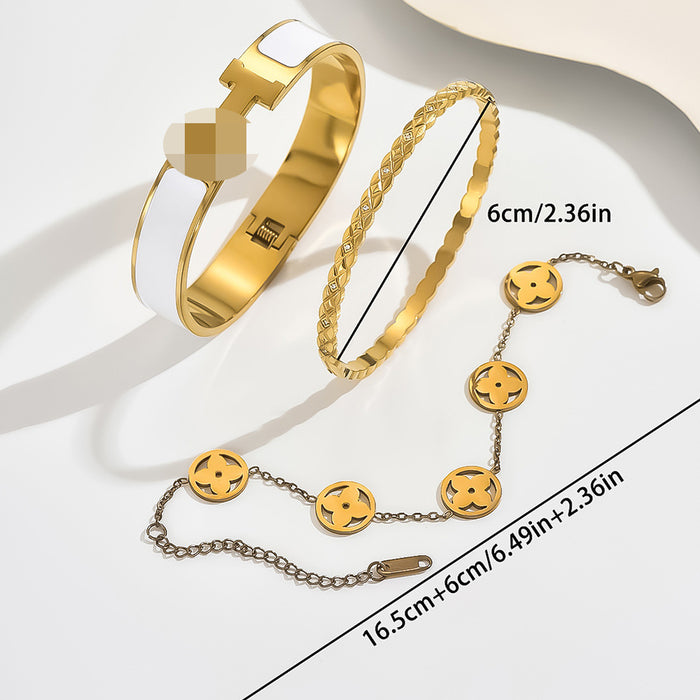 Wholesale Titanium Steel Gold Plated Bangle Bracelet With Row Drill Design For Women Stylish Fashion Accessory For Everyday Wear Or Boutique Resale