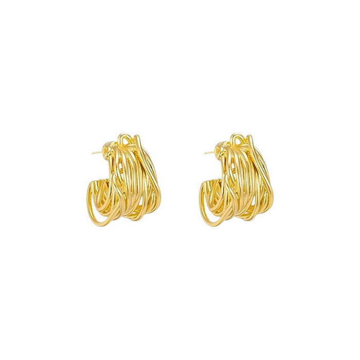 Wholesale Vintage-style wire-wrapped C-shaped hoop earrings in 18K gold.