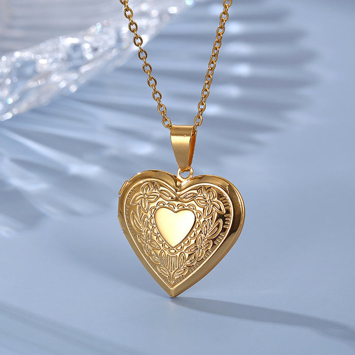 Wholesale Imitation Gold Heart Pendant Necklace Zinc Alloy Valentine' s Day Gift
