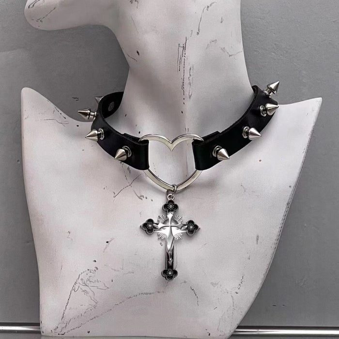 Wholesale cross punk rivet leather necklace