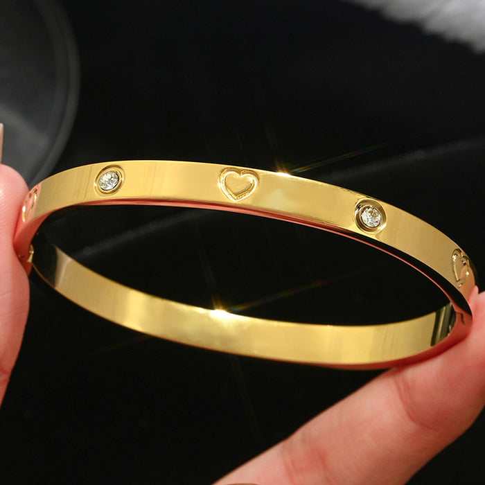 Wholesale Gold Bangle Set With Clover Rhinestone Design Chic Jewelry Accessory