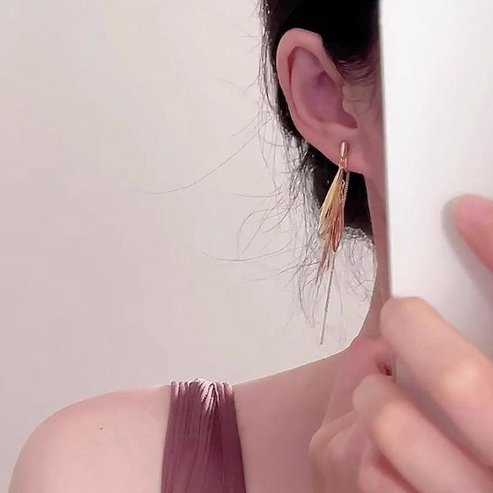 Wholesale Sparkling Immortal Style Super Flash Wing Tassel Ear-free Ear Clip  Earrings