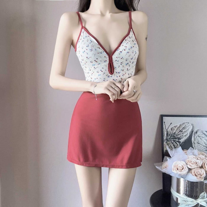 Wholesale New student one-piece swimsuit women's two-piece set triangle slimming and slimming hot spring vacation swimming suit