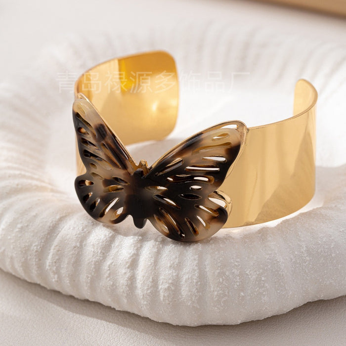 Wholesale Fashionable design metal adjustable hollow butterfly opening bracelet