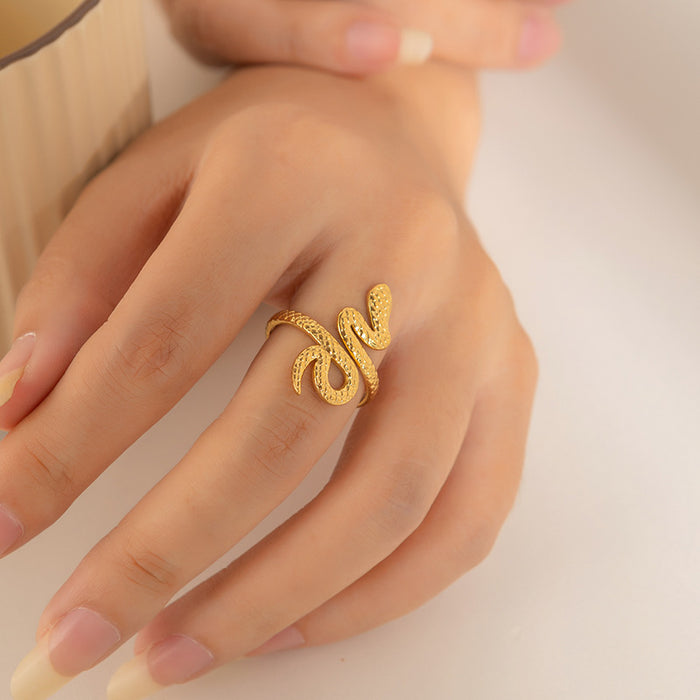 Wholesale Personalized hip-hop irregular Fried Dough Twists gold plated ring popular stainless steel geometric ring