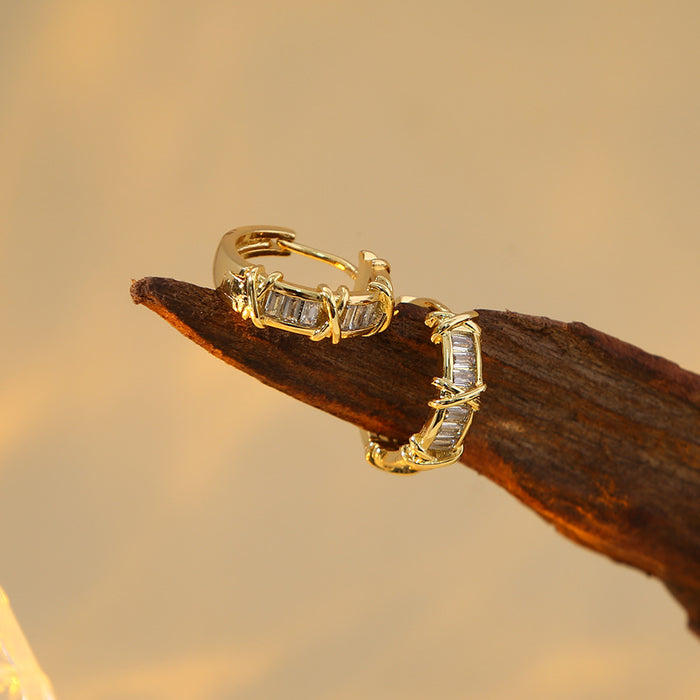 Wholesale High end light luxury zircon earrings with diamond inlay, niche ear buckle design, temperament and earrings