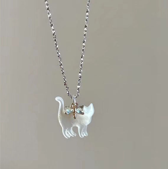 Wholesale Love bow cat necklace exquisite niche collarbone chain new necklace