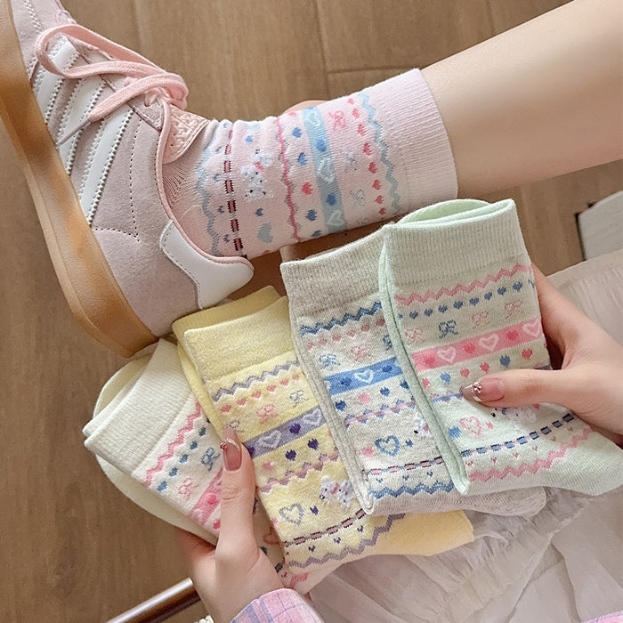 Wholesale Cute butterfly knot pile socks in the middle tube, retro style