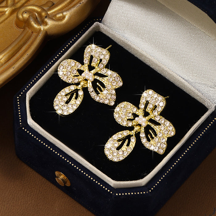 Wholesale Lucky Grass Earrings Women's Niche Design Earrings New Fashionable