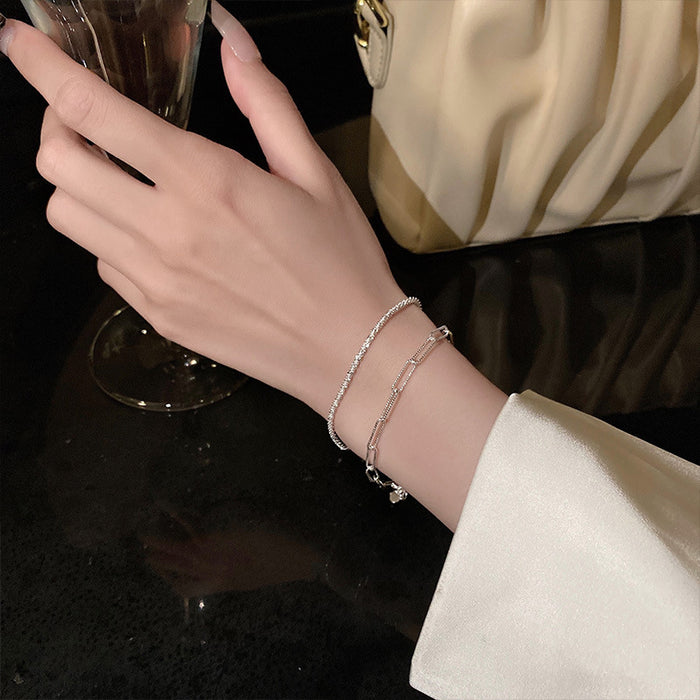 Wholesale Silver plain circle bracelet with niche design, fashionable and simple hand rope bracelet accessories