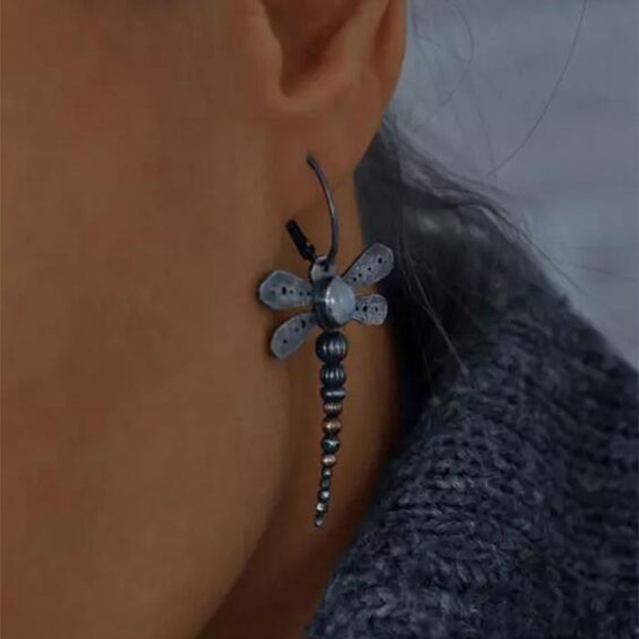 Wholesale Design sense: vintage metal insect moonstone earrings, vintage metal earrings, women's accessories