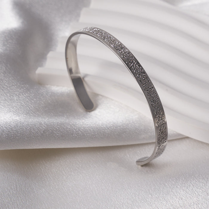 Wholesale Open-face polished C-shaped stainless steel bracelet
