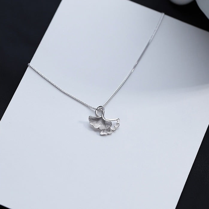 Wholesale Versatile necklace without fading, light luxury, niche new style, minimalist design, collarbone chain