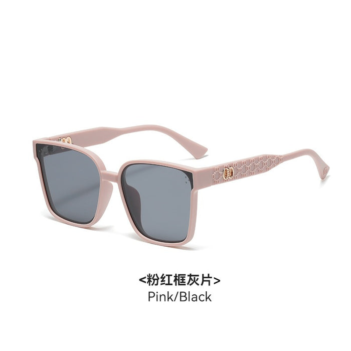 Wholesale Sunglasses UV resistant, fashionable and personalized sunglasses