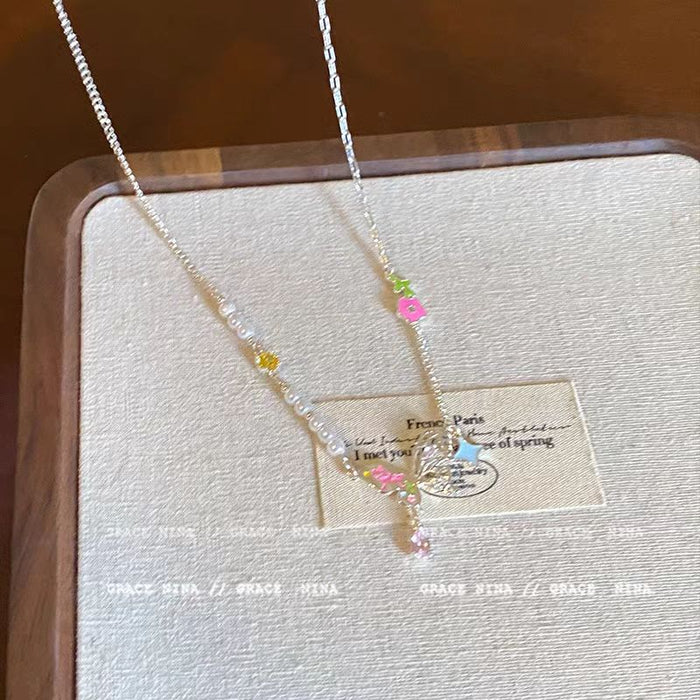 Wholesale Hollow out butterfly pearl necklace, high-end accessory, collarbone chain