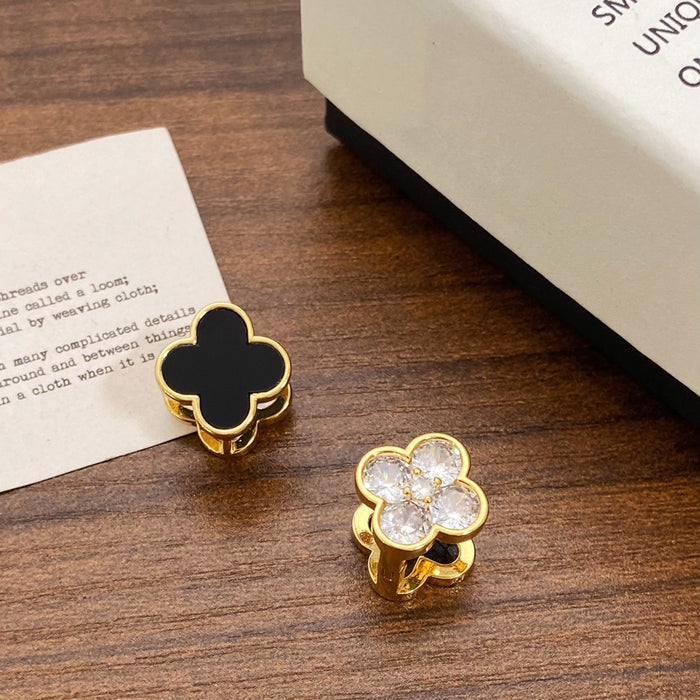 Wholesale Black Lucky Flower Small and Exquisite Stud Earrings