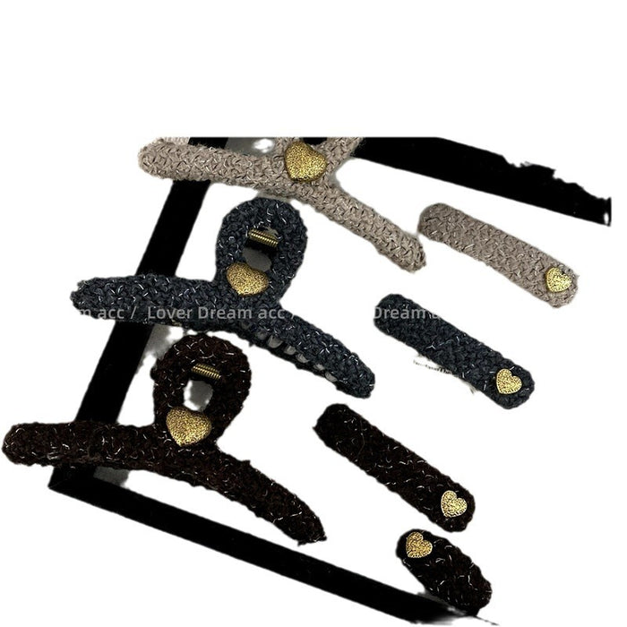 Wholesale Golden love knitted fabric hairpin vintage claw shark clip  headdress hair accessories