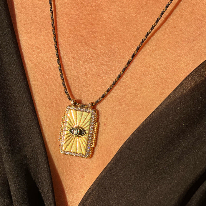 Wholesale Retro Tarot Card Pendant Necklace Sun Moon Star Planet Copper Gem Jewelry Chic Boutique Resale