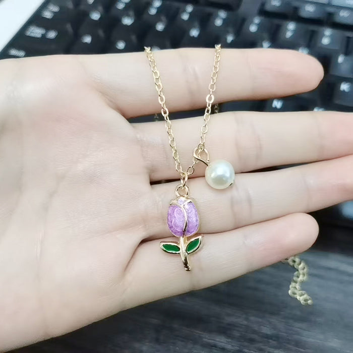 Wholesale New tulip pearl necklace with niche design, fashionable temperament, necklace, super fairy collarbone chain pendant