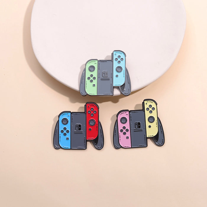 Wholesale Zinc Alloy Baking Paint Game Console Brooch Pin Trendy Fashion Accessory For Clothing Party Gift