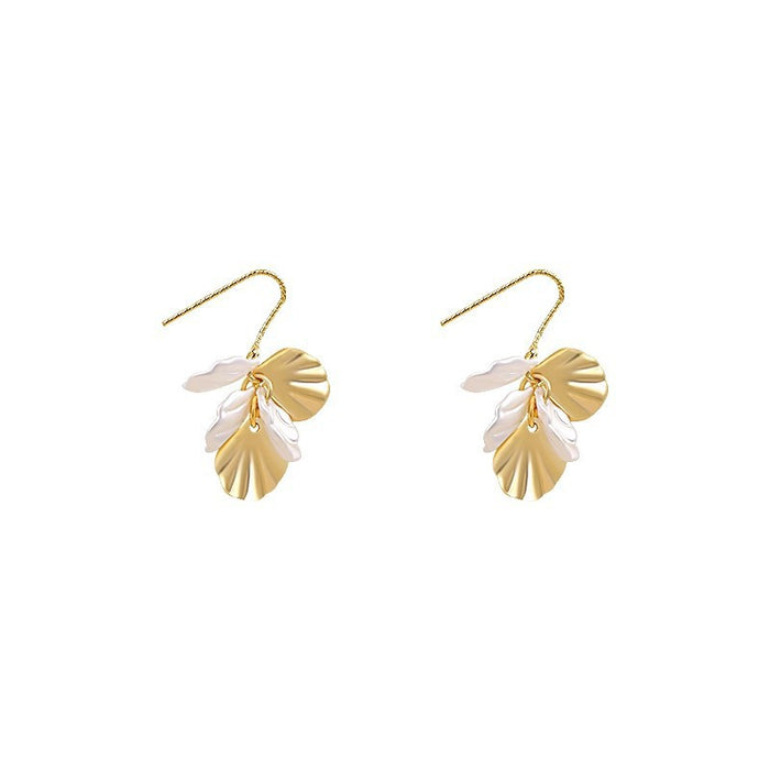 Wholesale Vintage shell flower earrings, light luxury, niche fashion, versatile temperament, tassel earrings, earrings