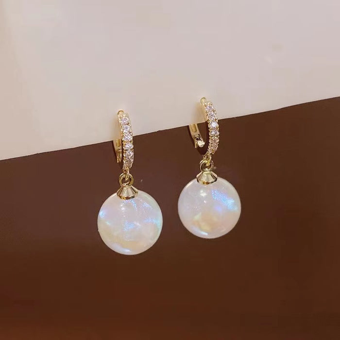Wholesale Fashionable pearl earrings, niche, light luxury design, earrings temperament, versatile zircon earrings