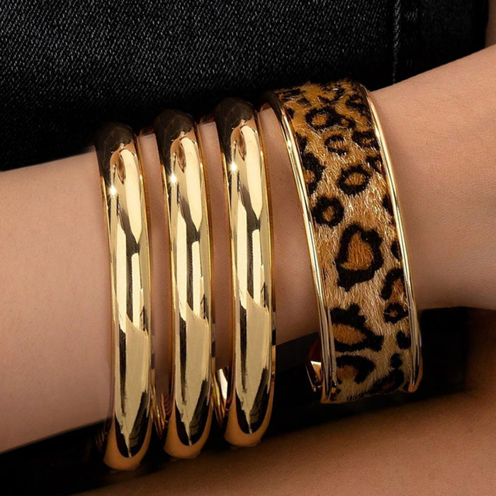 Wholesale Cool leopard bracelet smooth stacked bracelet