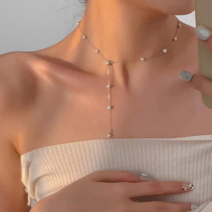 Wholesale Titanium steel pearl bead necklace new light luxury design collarbone chain niche versatile sweater chain accessory