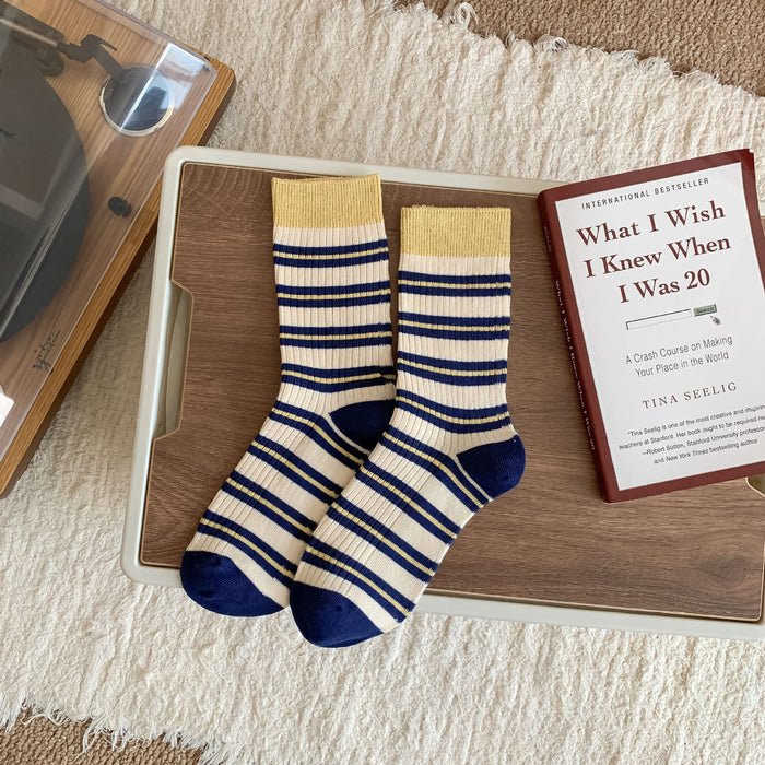 Wholesale Striped pile socks, contrasting socks, double needle sweat absorbing mid tube socks