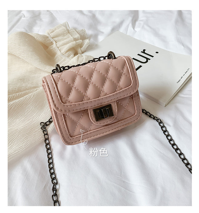 Wholesale Mini diamond grid shoulder crossbody bag, fashionable chain, loose change accessories