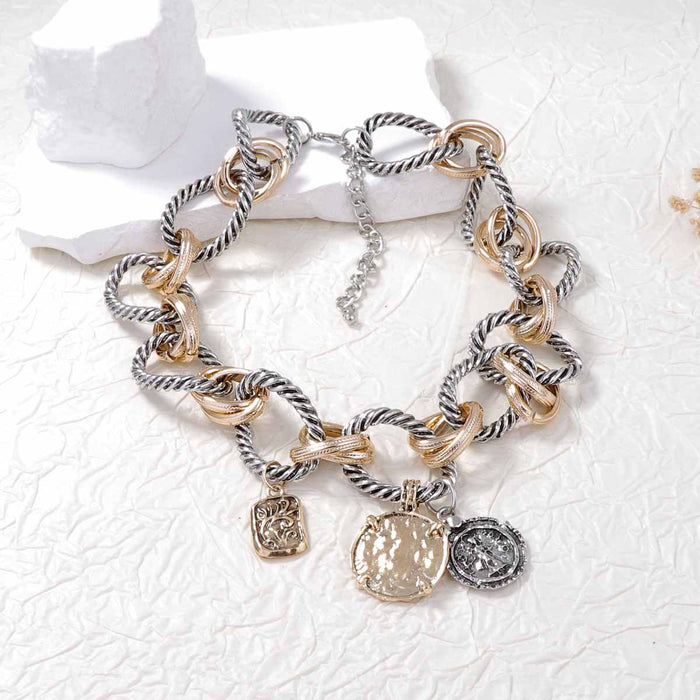 Wholesale Alloy Women's Badge Necklace Geometric O-shaped Buckle Casual Joker