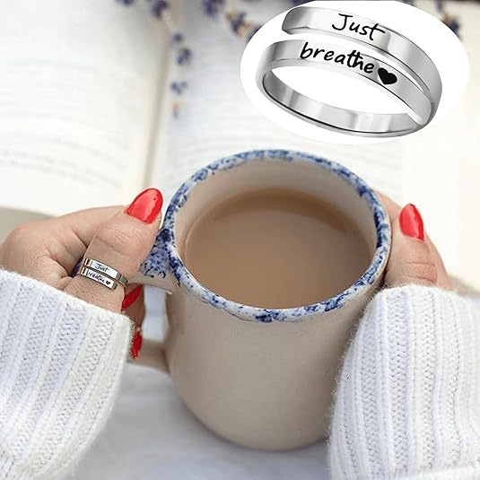 Wholesale Stainless steel motivational ring with an open mouth, women's letter ring with engraved letters and card