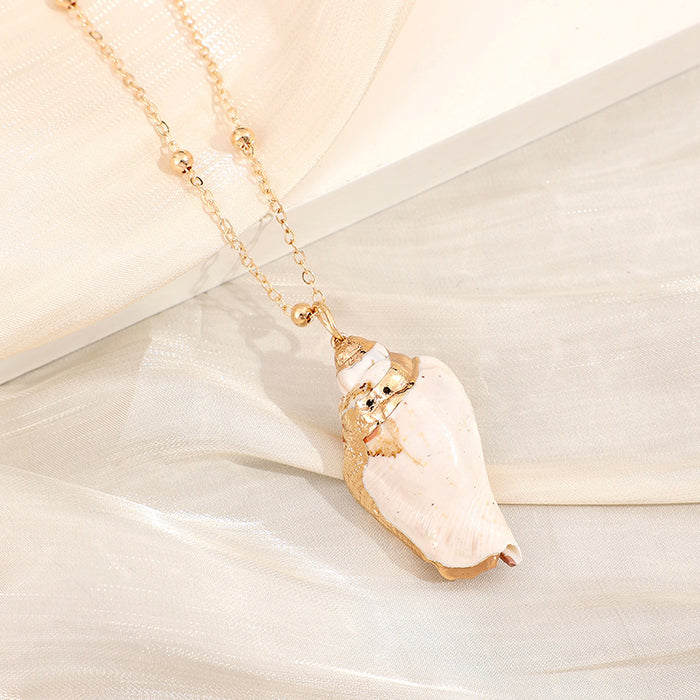 Wholesale Gold edged conch and seashell necklace