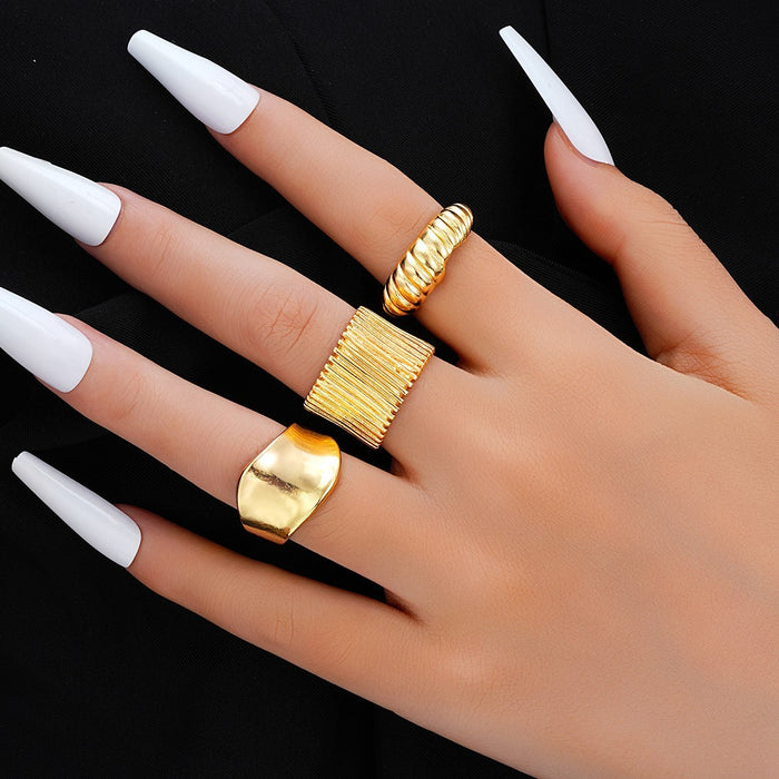 Wholesale Exaggerated lines gold irregular teardrop ring set