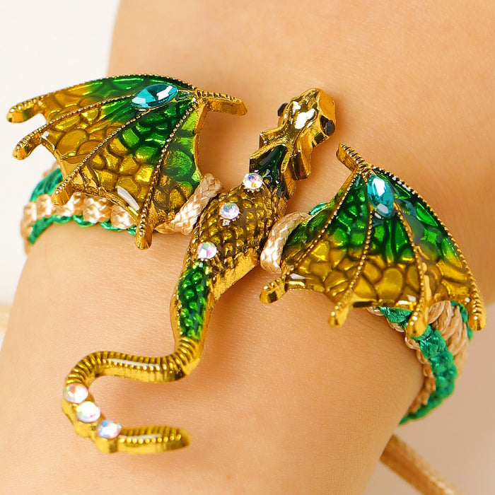 Wholesale Retro Dragon Dripping Oil Enamel Brooch Accessory Gift