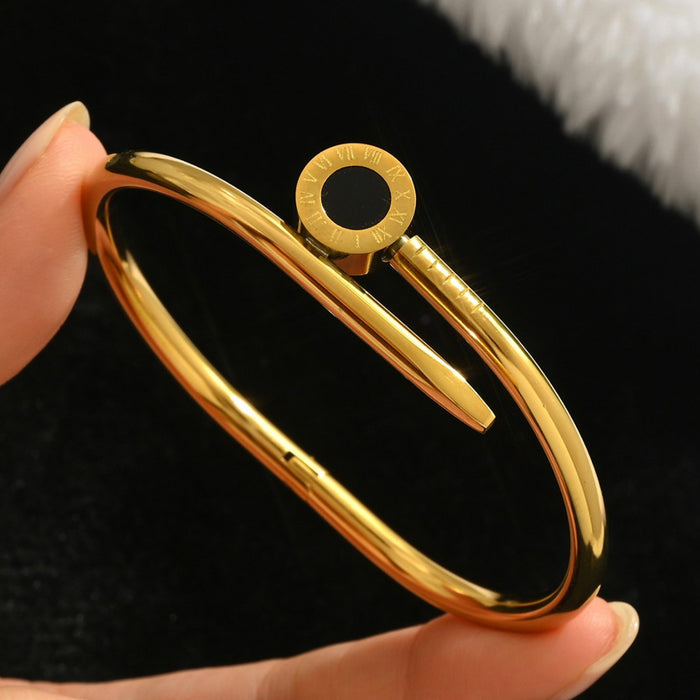 Wholesale Women S Studded Titanium Steel Bracelet Gold  Design Electroplated Black Finish Fashion Jewelry Accessory Everyday Gift