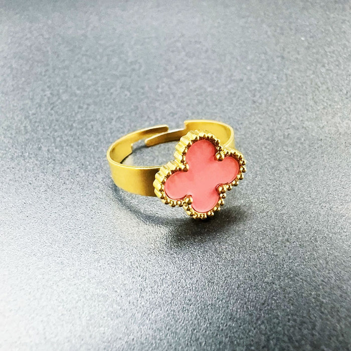 Wholesale Titanium steel clover ring plated with genuine gold