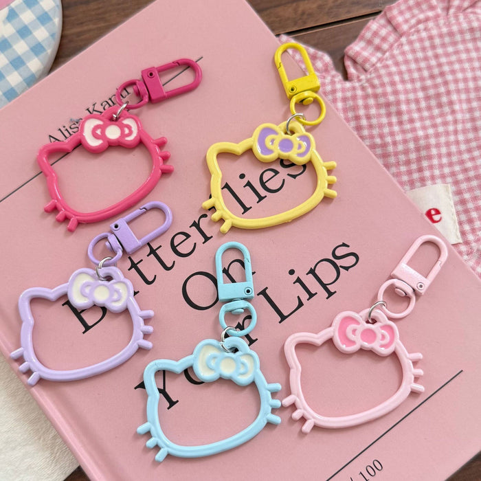 Wholesale Hollow-out Resin Cartoon Head Keychain