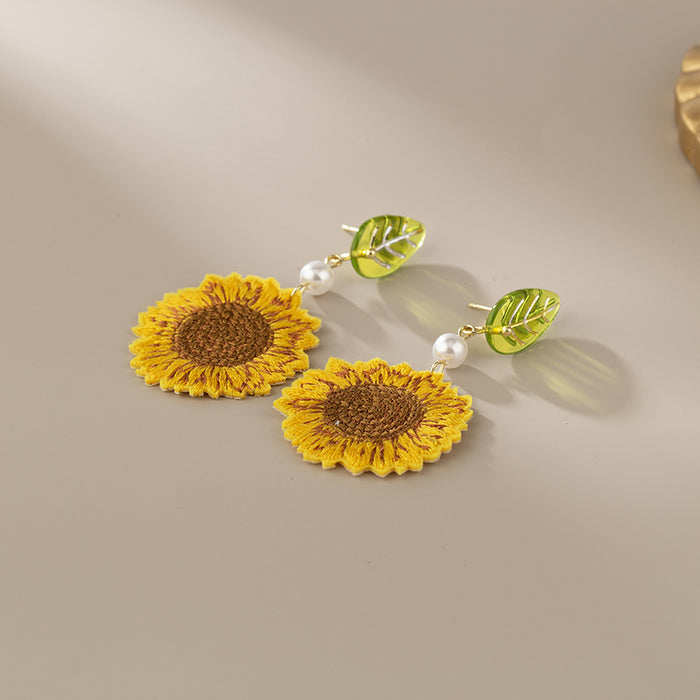 Wholesale Niche fabric earrings with artistic temperament, ear clips without ear holes
