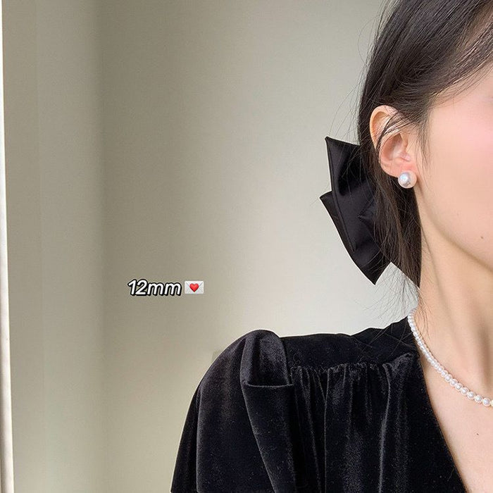 Wholesale Ear studs, niche earrings, temperament, ear buckles