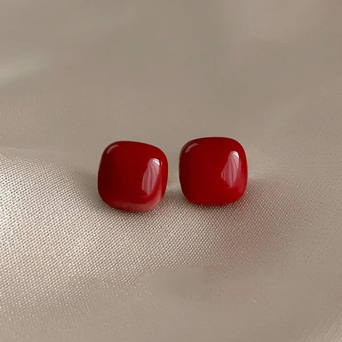 Wholesale Pearl earrings, versatile earrings, silver ear studs