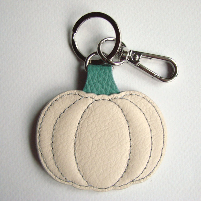Wholesale Trendy Leather Pumpkin Keychain  Decorative Pendant Blue Green Car Keychain Accessory For Resale