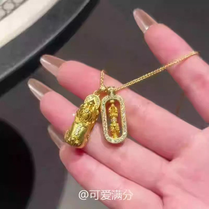 Wholesale Gold pendant necklace, high-end clavicle chain