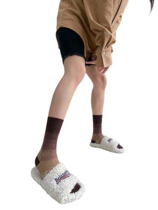 Wholesale Trendy Double Needle Tie Dyeing Gradient Color Personalized Men and Women Couple Pure Cotton Middle Socks